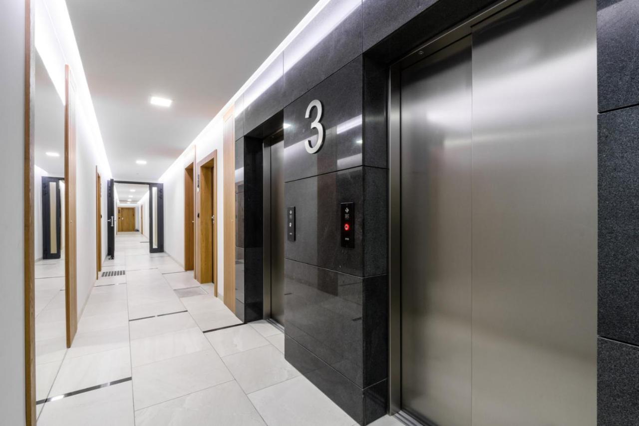 P&O Serviced Apartments Solec ワルシャワ エクステリア 写真